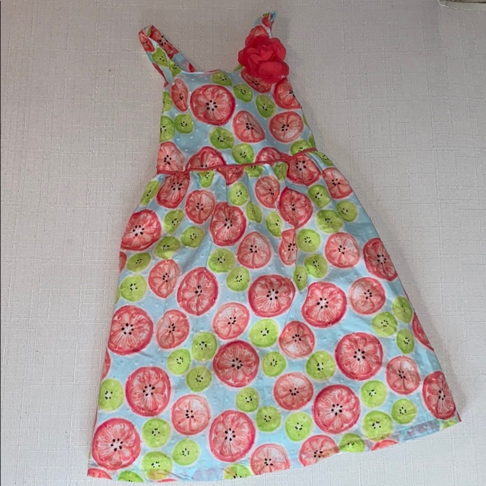 Girls dress